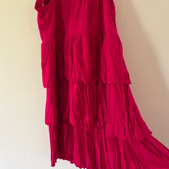 Dress - Picture 3 of 5